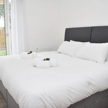Modern 2br Close To Murrayfield Stadium W Parking