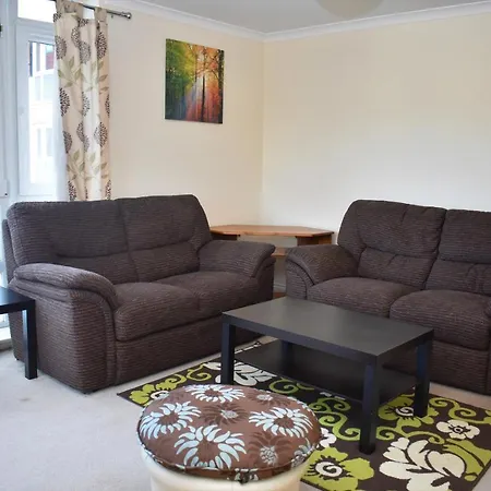 Bright 2br With Lift 10 Mins To Princes Street Edimburgo