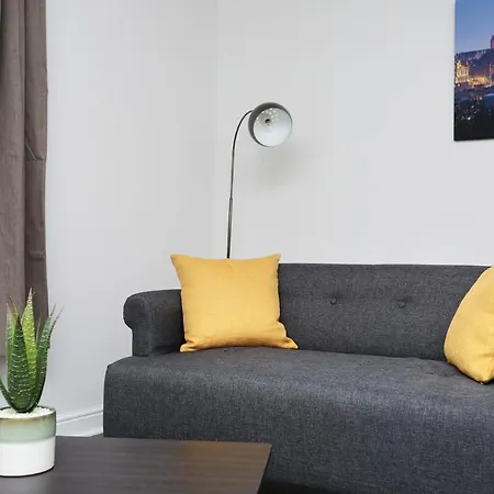 Altido 2br With Free Parking, Near The Royal Mile Hotel