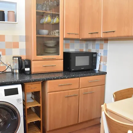 Dalkeith Road - Cosy 2br Close To Trendy Newington & Old Town