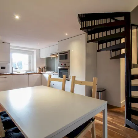 Duplex, 1br Apartment, Sleeps 4, Newhaven Harbour Appartamento Edimburgo