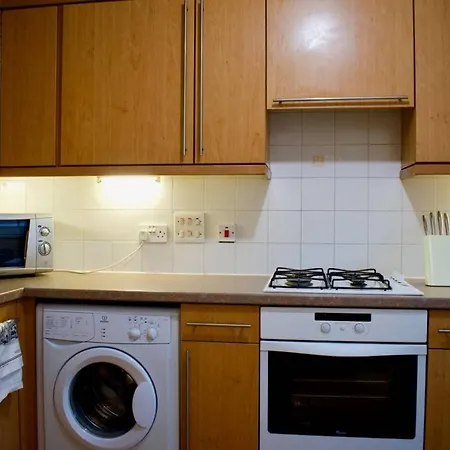 Apartment Homely 2 Bed Next To Leith Walk *