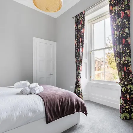 Apartment Corstorphine Road - Murrayfield View