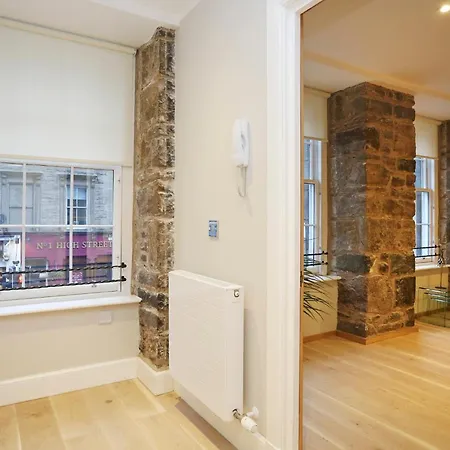 Joivy Elegant At The Heart Of The Royal Mile * Edinburgh