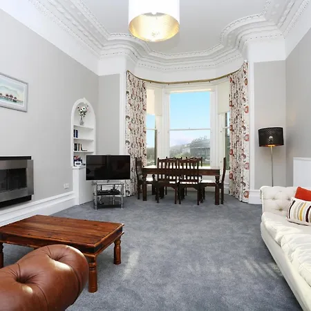 Corstorphine Road - Murrayfield View