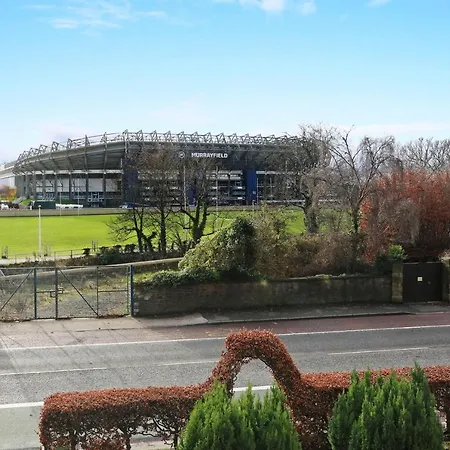 Corstorphine Road - Murrayfield View Apartment *