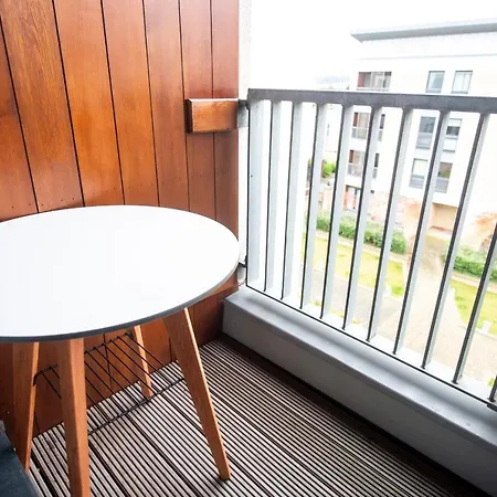 Stylish 2br Apt In By Guestready *