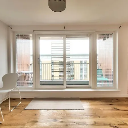 Stylish 2br Apt In By Guestready *