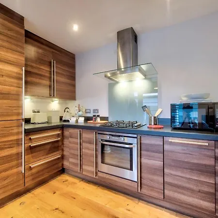 Stylish 2br Apt In By Guestready Διαμέρισμα