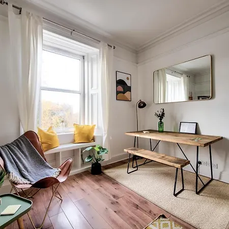 Appartement Modern Homely For 2 In By Guest Ready Édimbourg