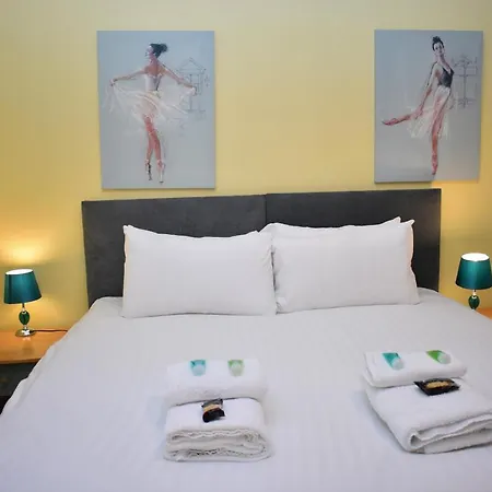 Cosy Wee 2br Next To The Palace Of Holyroodhouse Εδιμβούργο