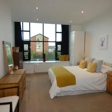 شقة Silver Lining - Modern & Stylish 3 Bed With Parking *