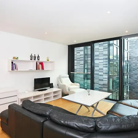 Altido Modern 2bed With Free Parking In The Iconic Quartermile Apartment Edinburgh