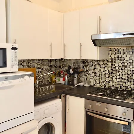 And Inviting 2 Bedroom Perfect For Festival Edimburgo