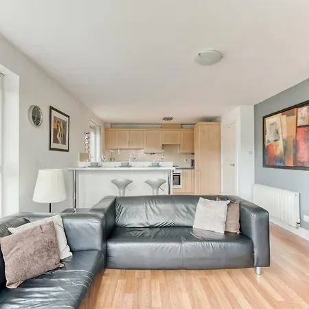 Modern, Bright In Appin Place Appartement *
