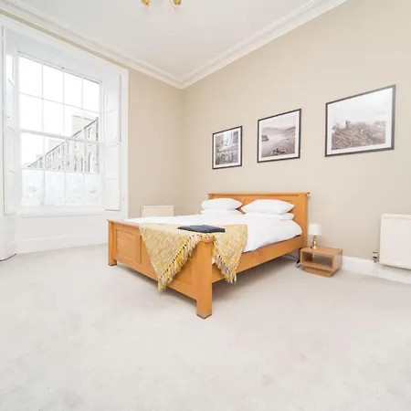 Luxury Georgian Town House Dundas Street Apartment *