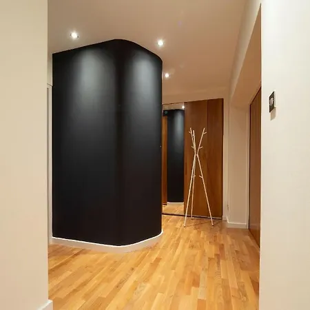 아파트 Altido Elegant 2br Apt With Balcony And Parking 에든버러