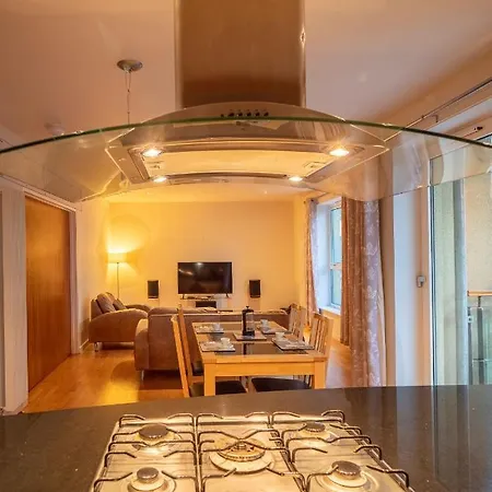 شقة Altido Elegant 2br Apt With Balcony And Parking إدنبرة