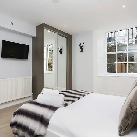 Daire Altido Modern, Stylish Apt. In Excellent Central Location