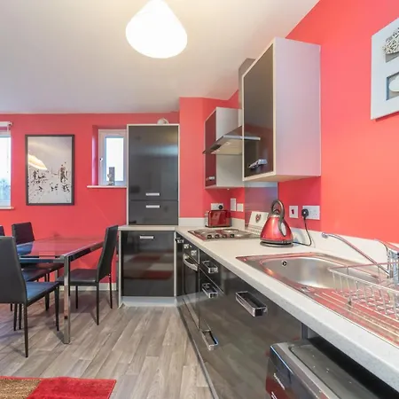 The New Lochend Park View * Edinburgh