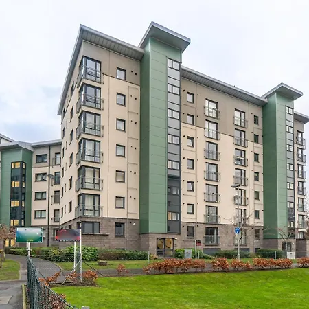Apartment The New Lochend Park View *