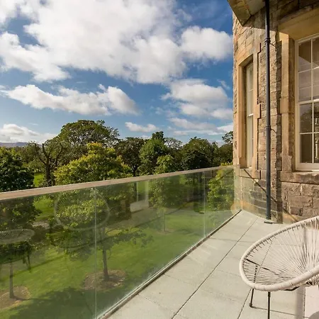 شقة Luxury 3 Bedroom Duplex In The Iconic Quartermile With Stunning Balcony Views *