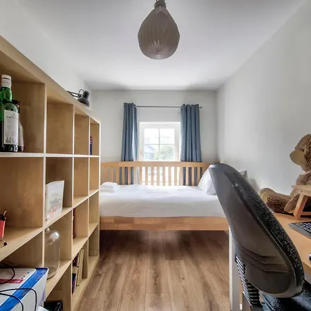 شقة Charming 2 Bedroom Flat In Leith, By Guestready