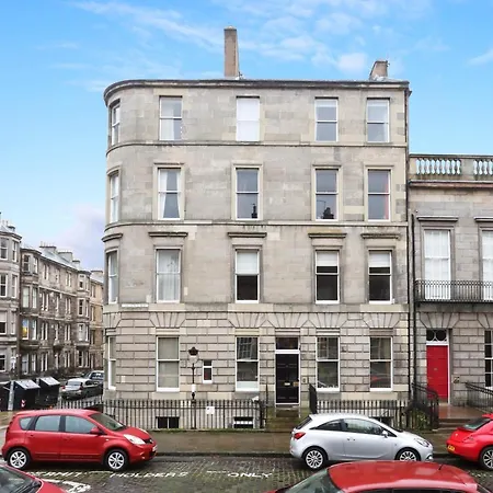 Daire Traditional 2 Bed With Fireplace In New Town, Edinburgh