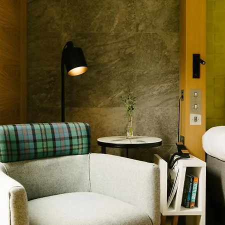 Market Street Hotell 4*