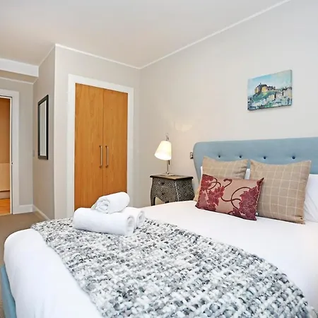 Joivy Beautiful 2 Bed Flat On The Royal Mile Lägenhet *