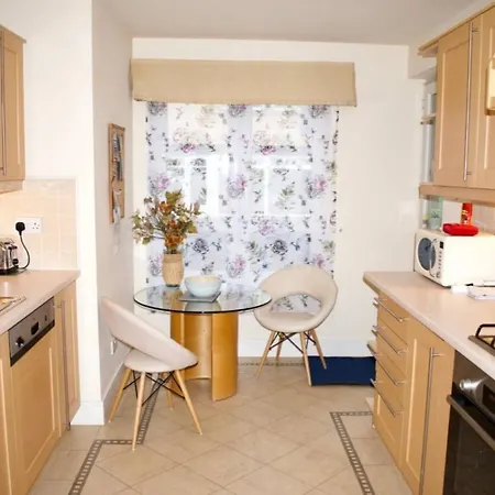 شقة Luxurious Bright Family Flat In The City Centre