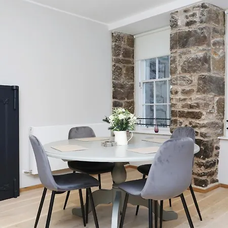 Joivy Beautiful 2 Bed Flat On The Royal Mile Apartment *