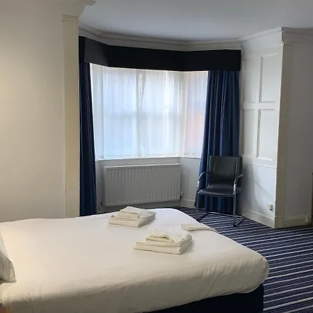 Piries 3* Edinburgh