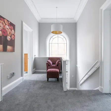 422 Murrayfield Corstorphine Road Apartment