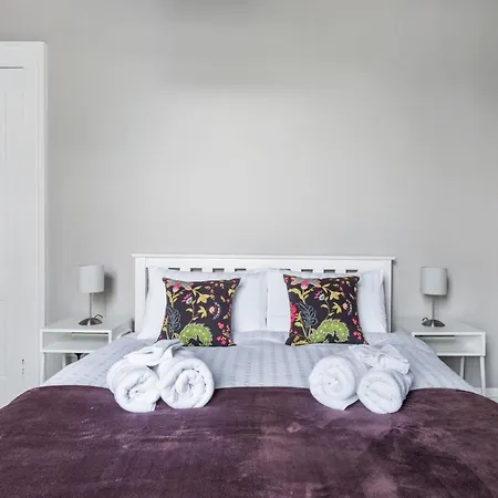 422 Murrayfield Corstorphine Road Apartment