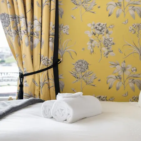 Apartment 422 Murrayfield Corstorphine Road *