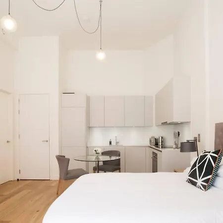 Beautiful Minimalistic Studio In Central Apartamento Edimburgo