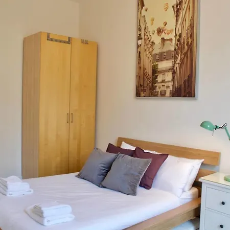 Stylish And Bright Flat In Oxford Street, By Guestready * Edimburgo