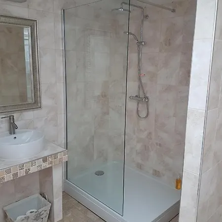 Apartment 416 - Hart Street Edinburgh
