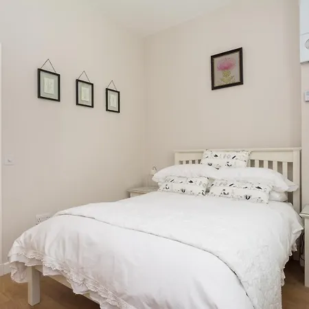 شقة 402 Dean Park Mews إدنبرة
