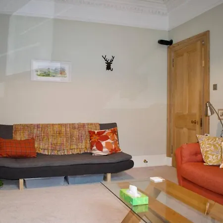 Apartment Bright 2 Bed With Views Of Castle *
