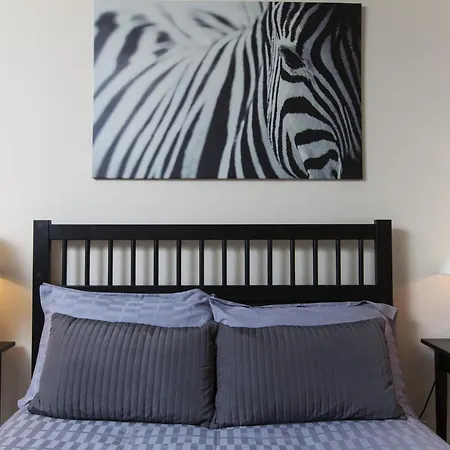 Apartment Amazing - Holyrood Road *
