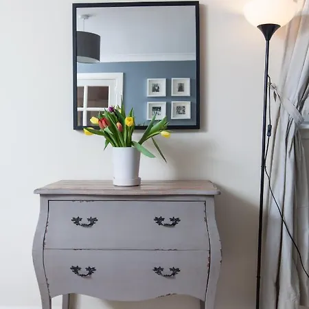 Apartment Amazing - Holyrood Road