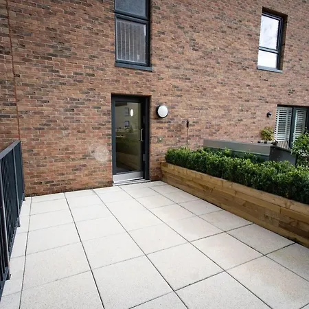 Studio Flat With Free Parking Appartement