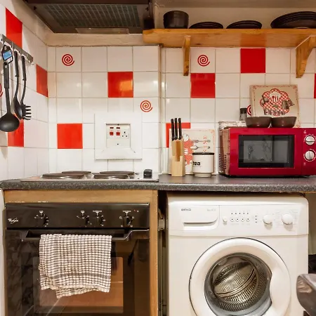 Cosy One Bedroom In Nearby The River