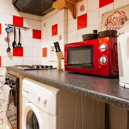 Cosy One Bedroom In Nearby The River
