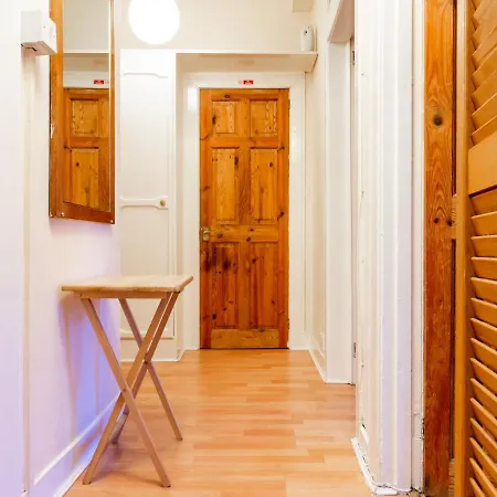 Cosy One Bedroom In Nearby The River *