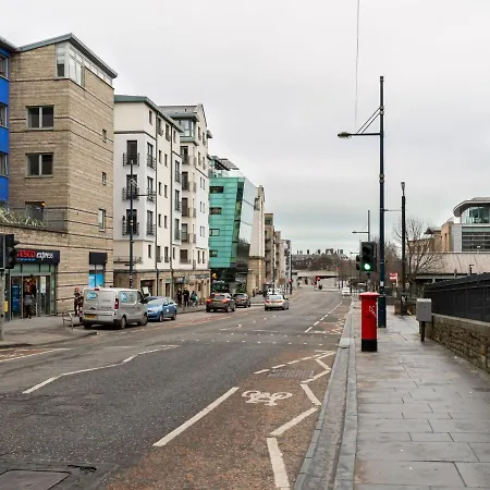 Cosy One Bedroom In Nearby The River *