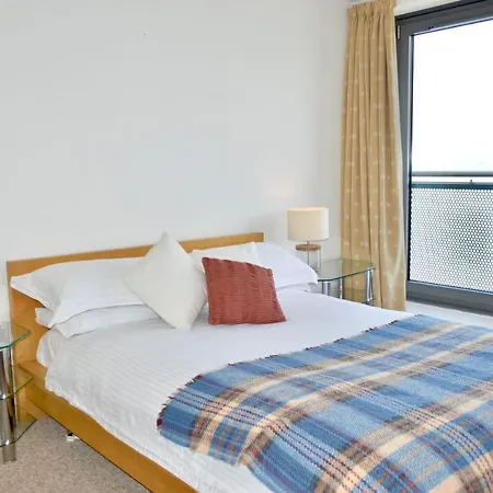 Stunning Coastal In Newhaven Harbour * Edynburg