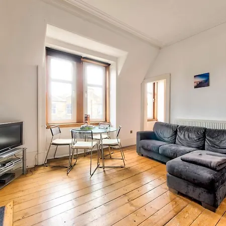 Central Location! 2bdr Flat In Haymarket